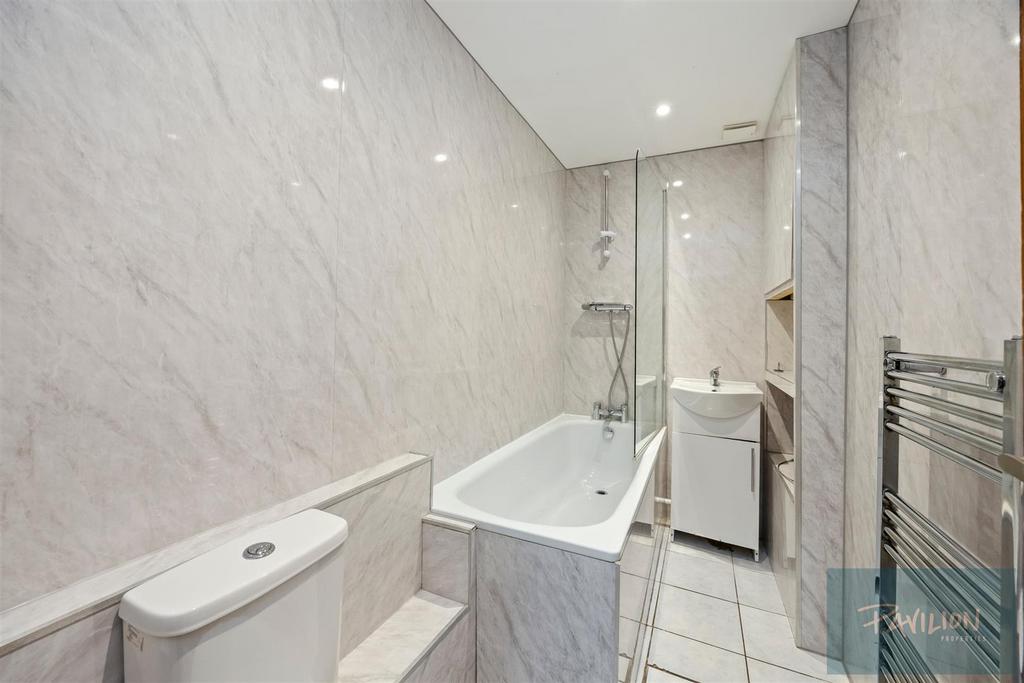 Edinburgh Road, 23 011.JPG