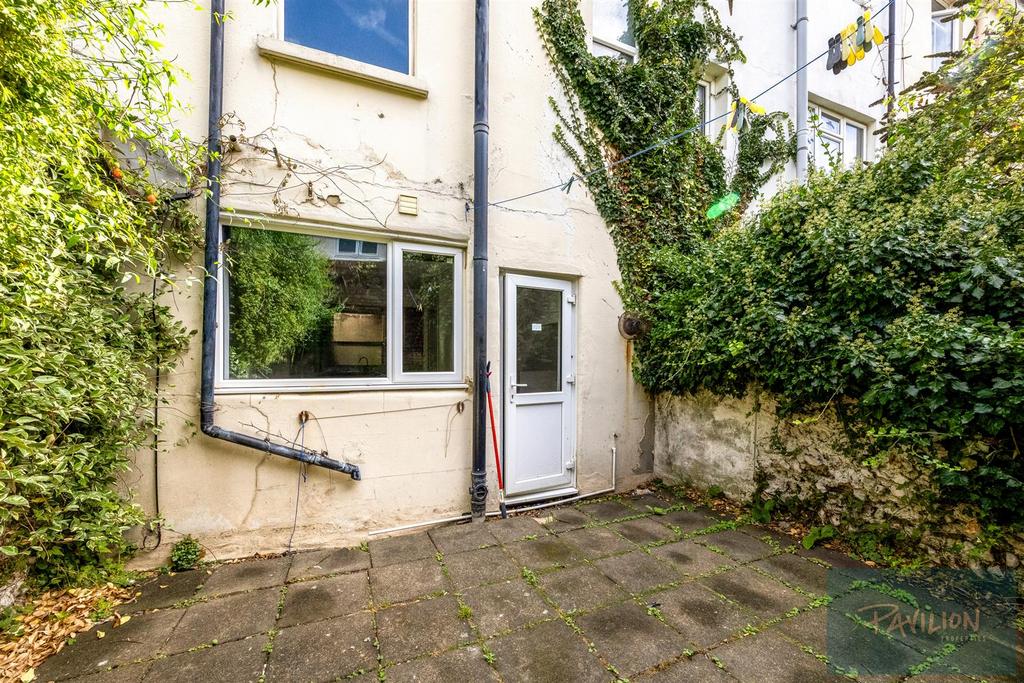Edinburgh Road, 23 020.JPG