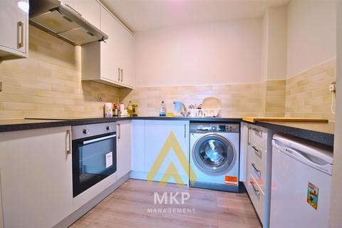 1 bedroom flat to rent, King's Court, Bridge Street, Birmingham B1