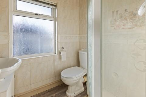 3 bedroom semi-detached house for sale, Evelyn Grove South, Grimsby, DN32