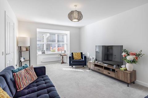 undefined, Burns Crescent, Bo'ness EH51