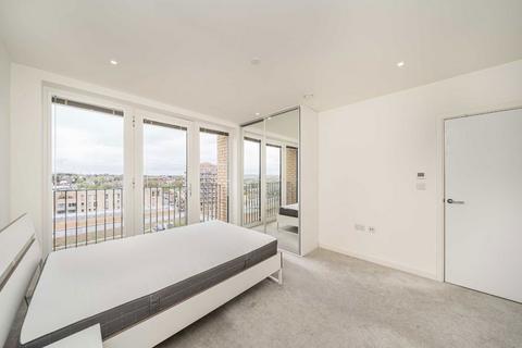 2 bedroom flat to rent, Moorhen Drive, London NW9