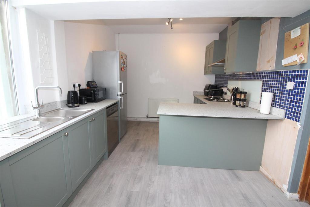 Kitchen/Breakfast Room