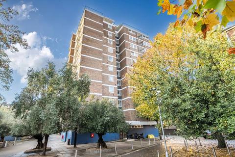2 bedroom flat for sale, King Charles House, Fulham, London, SW6