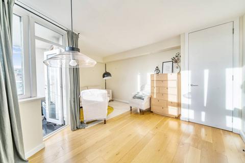 2 bedroom flat for sale, King Charles House, Fulham, London, SW6