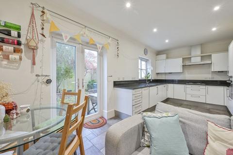 Revelstoke Road, Earlsfield, London, SW18