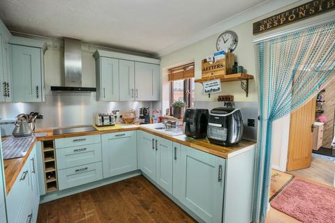 3 bedroom terraced house for sale, Crossdale Street, Northrepps, NR27
