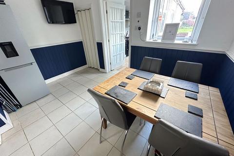 42 Wolverham Road, Ellesmere Port, CH65 5BX
