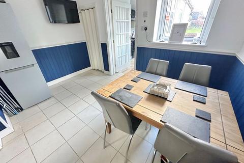 42 Wolverham Road, Ellesmere Port, CH65 5BX