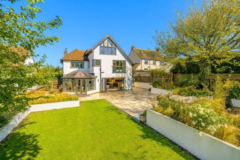 undefined, Hythe/Saltwood