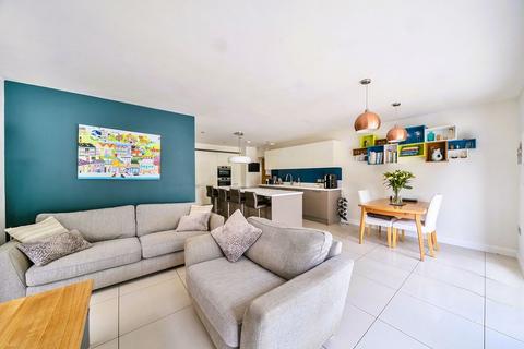 undefined, Hythe/Saltwood