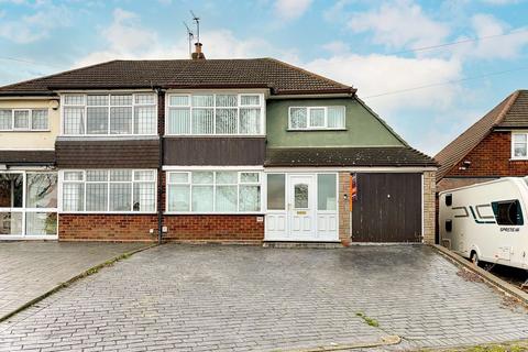 Dovedale Road, ETTINGSHALL PARK, WV4 6RA