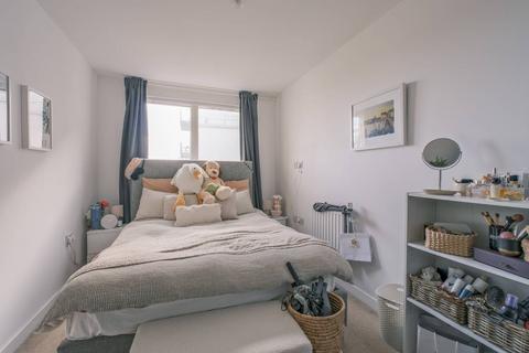 2 bedroom flat for sale, 55 Violet Road, London E3