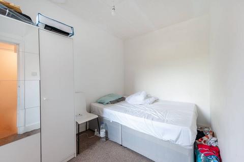 Penshurst Road, Thornton Heath, CR7