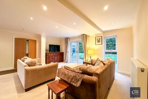 5 bedroom detached house for sale, Thornhill Park, Streetly, Sutton Coldfield, B74 2LN