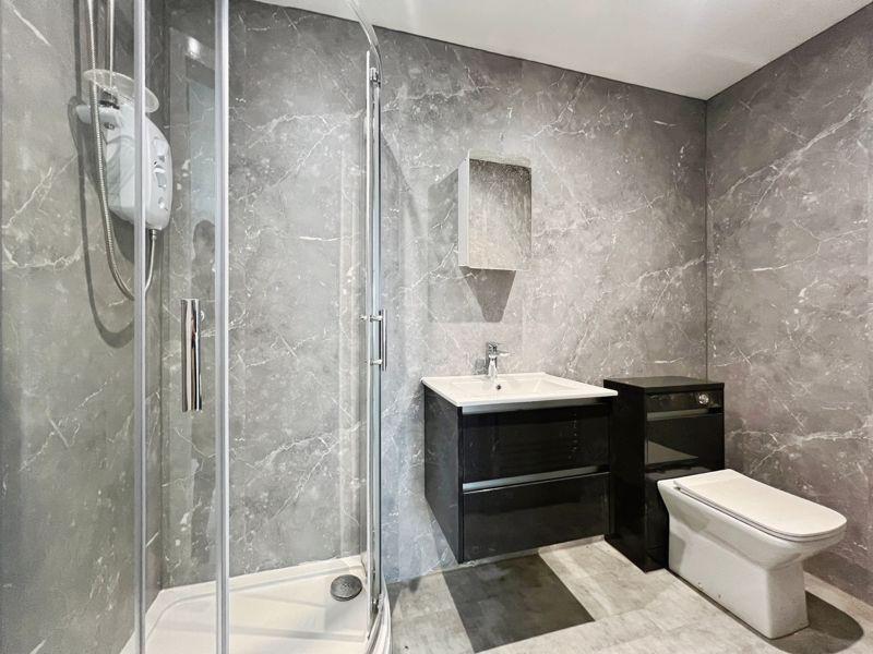 En-suite Bed 5