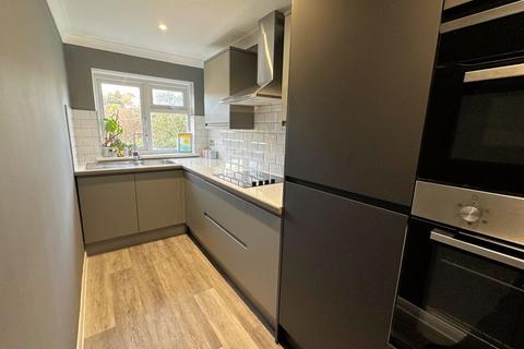2 bedroom apartment for sale, Exton Gardens, Fareham PO16