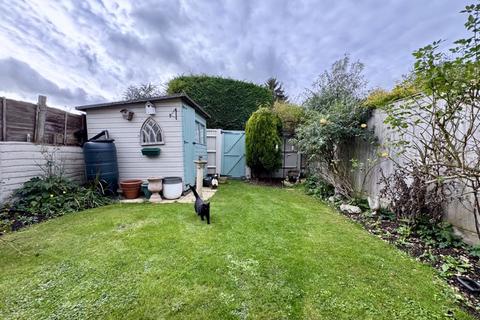 3 bedroom terraced house for sale, Holtspur Way, Beaconsfield HP9