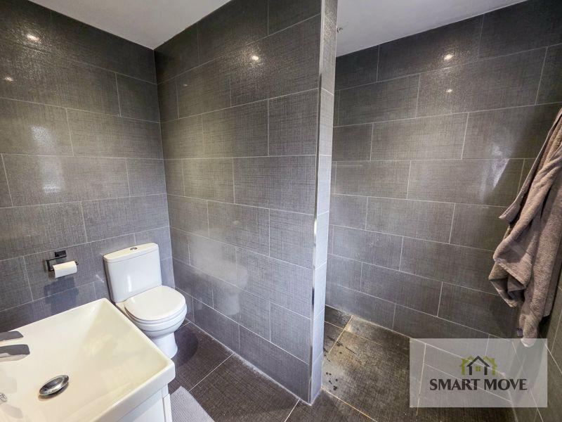 En Suite One