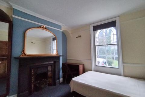 1 bedroom in a house share to rent, Wellington Parade, Gloucester