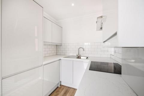 2 bedroom apartment to rent, Salisbury Road, Southsea