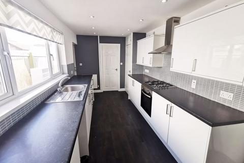 3 bedroom terraced house for sale, Dol-Y-Felin Street, Caerphilly CF83