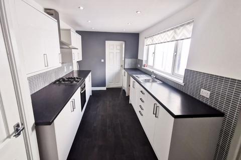 3 bedroom terraced house for sale, Dol-Y-Felin Street, Caerphilly CF83