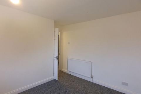 4 bedroom terraced house to rent, High Street, Atherstone