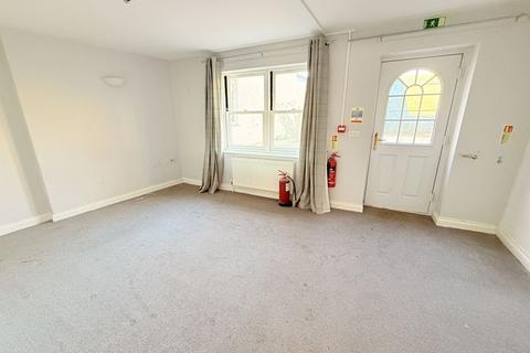 3 bedroom semi-detached house for sale, Christchurch Street East, Frome