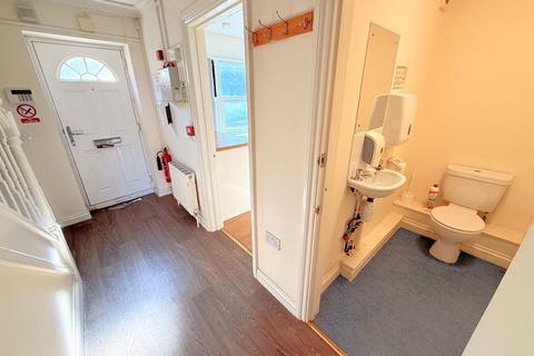 3 bedroom semi-detached house for sale, Christchurch Street East, Frome