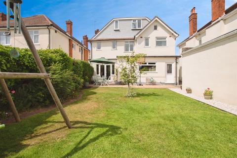 42 Ovington Avenue, Bournemouth, BH7 6SB