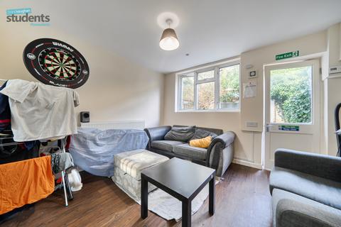5 bedroom terraced house to rent, Edinburgh Road, East Sussex BN2