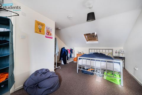 5 bedroom terraced house to rent, Edinburgh Road, East Sussex BN2