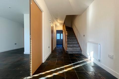 undefined, Dickens Heath Road, Dickens Heath, Solihull, West Midlands, B90