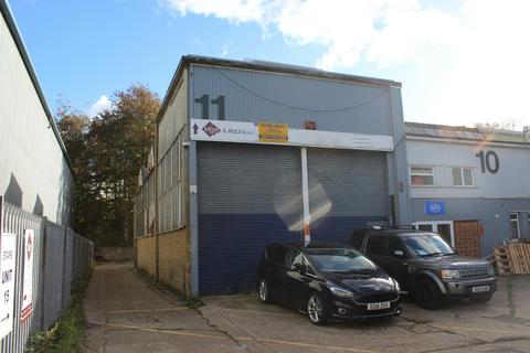 Industrial unit to rent, South Rd Harlow CM20 2BZ