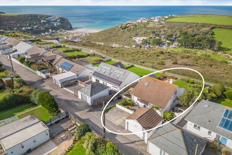 Coast Road, Truro TR4