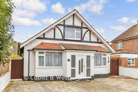 4 bedroom chalet for sale, Pevensey Road, Bognor Regis PO21