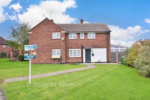 2 bedroom semi-detached house for sale, Appletree Way, Wickford SS11