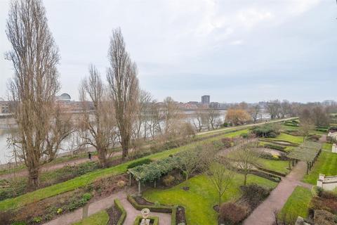 3 bedroom apartment to rent, Holst Mansions, Barnes, London
