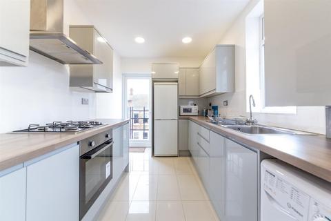 6 bedroom maisonette to rent, £135pppw - Helmsley Road, Sandyford, NE2
