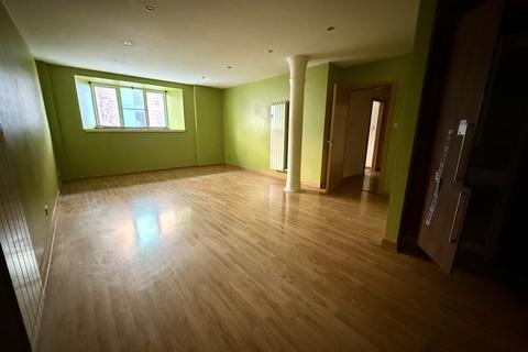 2 bedroom flat for sale, Apartment 32, East Float Quay, Dock Road, Birkenhead CH41 1DN