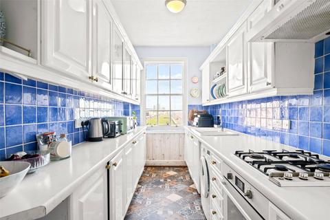 3 bedroom apartment for sale, Courtenay Terrace, Hove, East Sussex, BN3