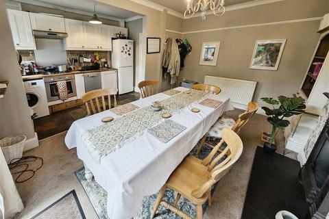 3 bedroom semi-detached house for sale, Meynell Grove, Sherwood Rise, Nottingham, NG7 7NA
