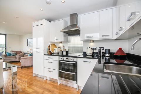 undefined, Robinson Bank, Geoffrey Watling Way, Norwich