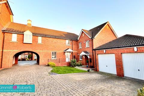 4 bedroom coach house for sale, Hopton Drive, Sunderland, Tyne And Wear, SR2 0LT