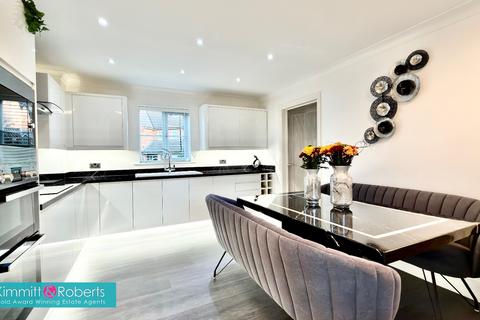 4 bedroom coach house for sale, Hopton Drive, Sunderland, Tyne And Wear, SR2 0LT
