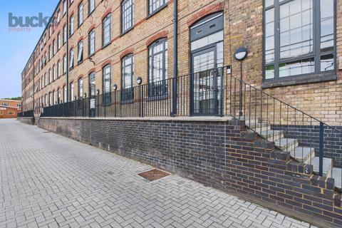 1 bedroom flat for sale, Leigh Street, High Wycombe , Buckinghamshire, HP11 2WR