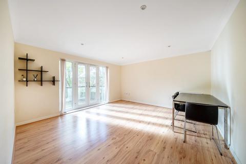 2 bedroom apartment for sale, Marsh Road, Pinner