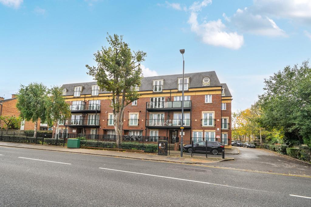 1371369-1-68f7777...