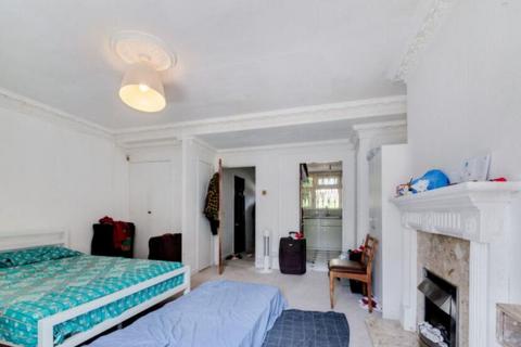undefined, Knowlden House, Cable Street, London
